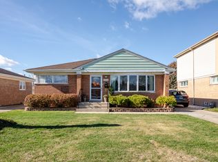 4512 Wesley Ter, Schiller Park, IL