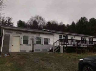 907 Conner Grove Rd SW, Willis, VA 24380