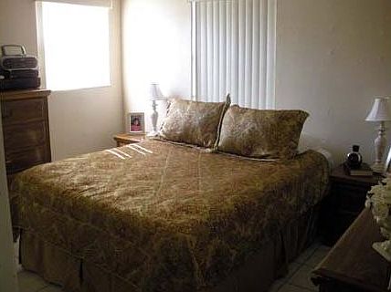5th image of 3010 Buckley Ave