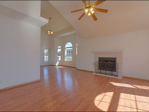 5th image of 5421 Colin Powell Ave