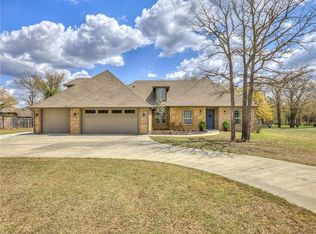 4022 N Choctaw Rd, Choctaw, OK 73020
