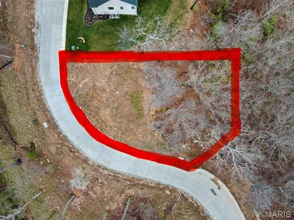 126 Summer Grace Ln, Saint Charles, MO 63304
