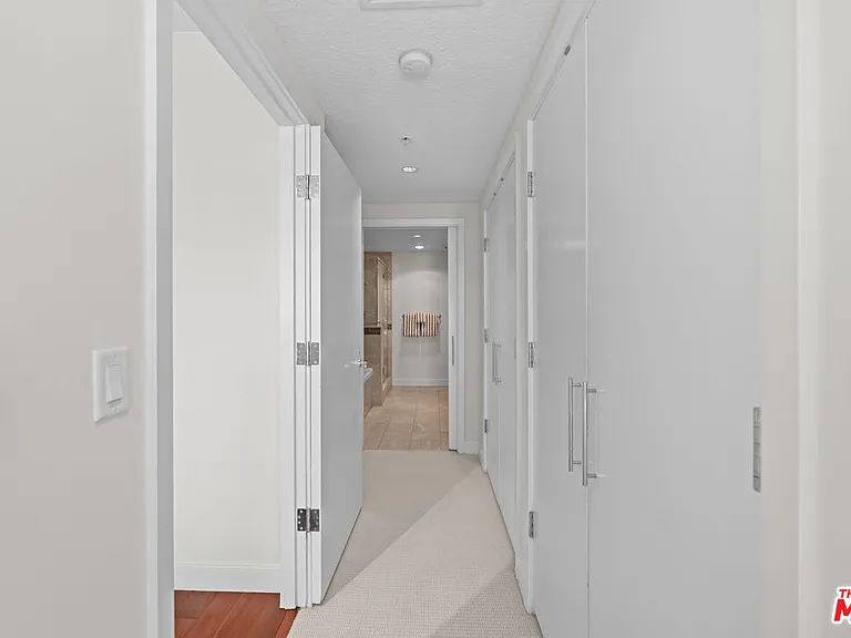 3141 Michelson Dr #1506 — Photo 21
