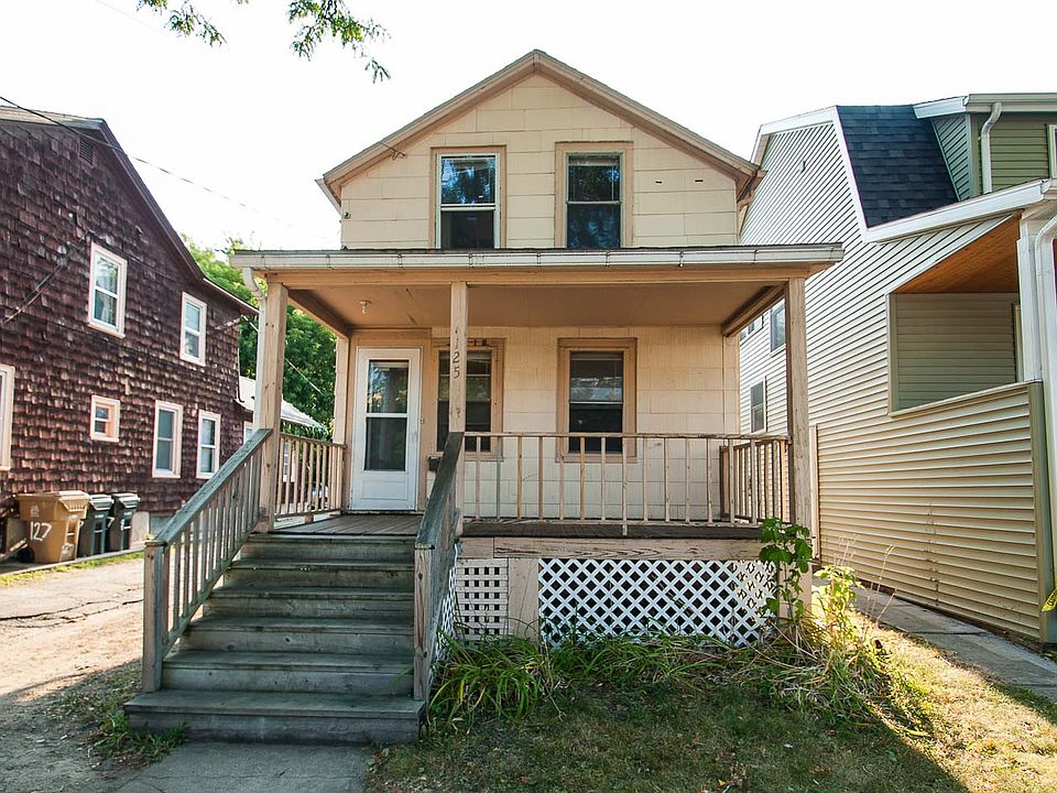 1st image of 125 N Bedford St