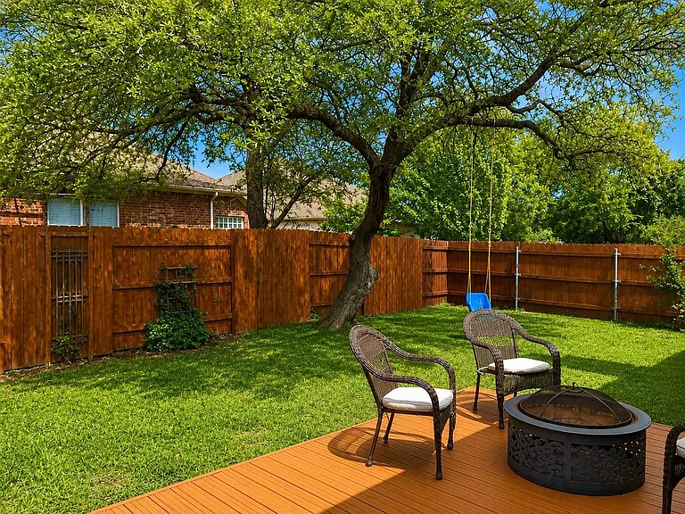 705 Rolling Brook Ln — Photo 24