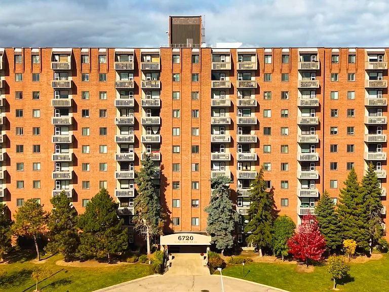 6720 Glen Erin Dr #913 — Photo 30