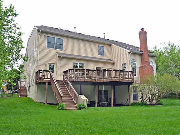 4th image of 15091 Stillfield Pl