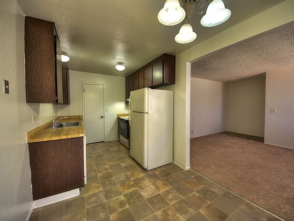 5th image of 4571 Lafayette St APT 12
