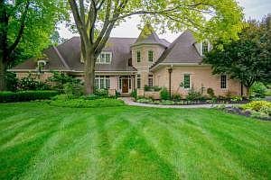 1st image of 3024 Stoney Bridge Ln