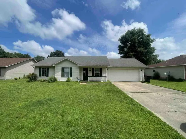 30 Geraldine St, Ward, AR 72176