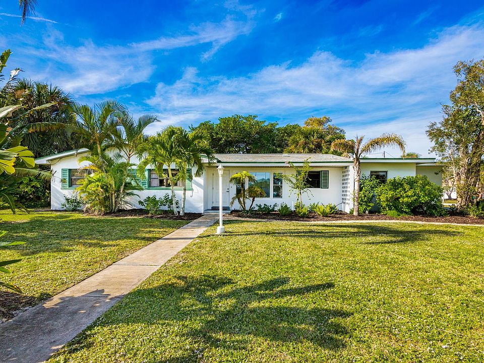 1st image of 2068 Barracuda Ave
