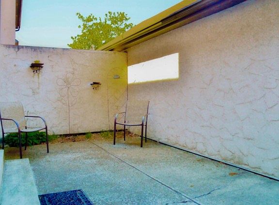 2nd image of 5191 Willow Grove Pl S
