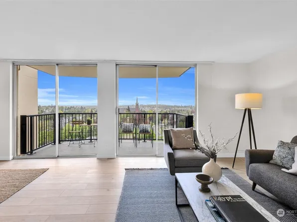 4540 8th Avenue NE #1505, Seattle, WA 98105