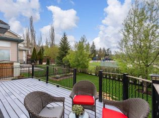 2 W Springbank Cres SW, Calgary, AB T3H3S8