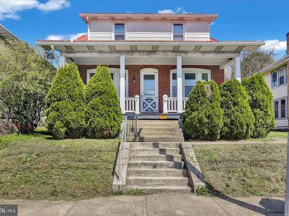 27 Church St, Hamburg, PA 19526