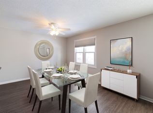 1240 49th St UNIT 5, West Des Moines, IA 50266