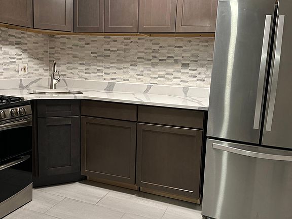 2nd image of 1926 N 5th St Floor 2