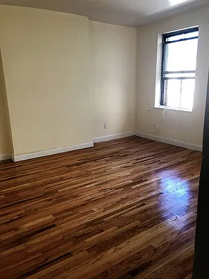 Rented by Kirrane William | media 5