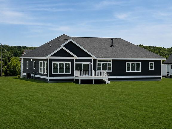 2nd image of 4066 Hanover Dr