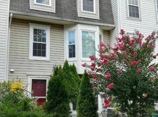 18909 Lark Song Ter, Germantown, MD 20874