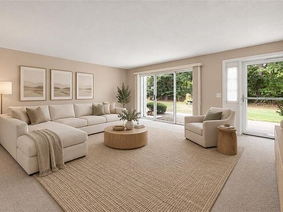 2nd image of 311 Chatham Cir
