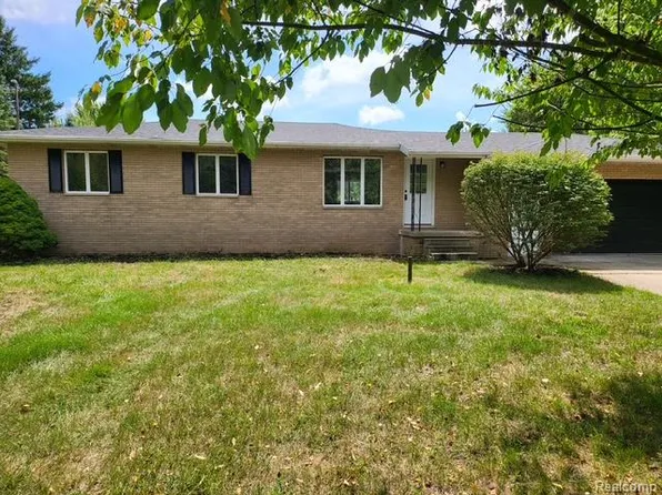 10089 Coldwater Rd, Flushing, MI 48433