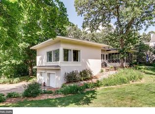 13609 Minnetonka Dr, Minnetonka, MN 55305