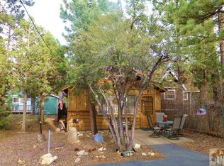 217 San Bernardino Ave, Sugarloaf, CA 92386
