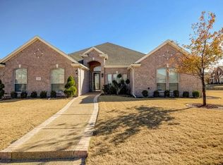 400 Rainier St, Desoto, TX 75115