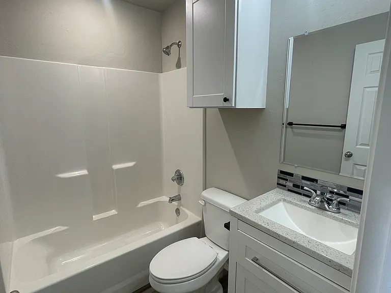 610 N Douglas Ave #610 — Photo 7