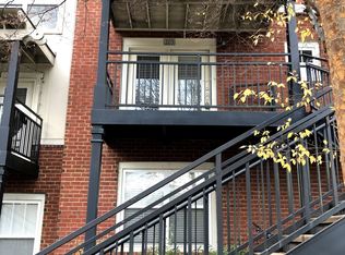 1615 Elmwood Ct UNIT 203, Charlottesville, VA 22903