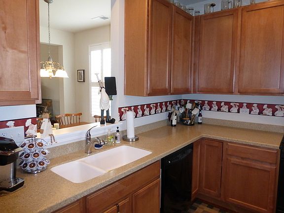 5th image of 13180 Red Alder Ave