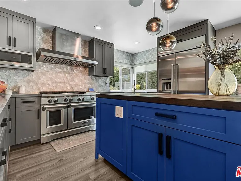 3741 Rutherford Ct — Photo 8