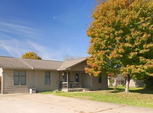 7 Blossom Ln, The Plains, OH 45780