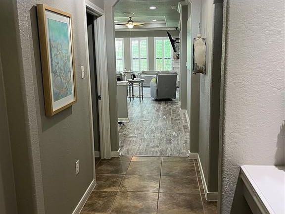 3rd image of 2212 Dove Haven Ln