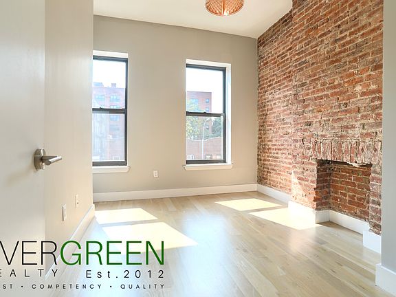 4th image of 1213 Rogers Ave #2B