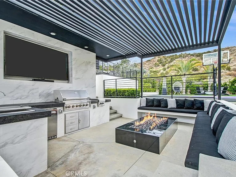 28163 N Anvil Ct — Photo 55