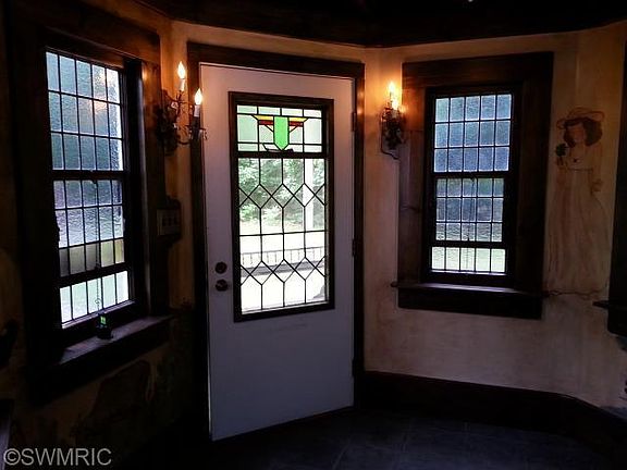 2nd image of 13741 Green St