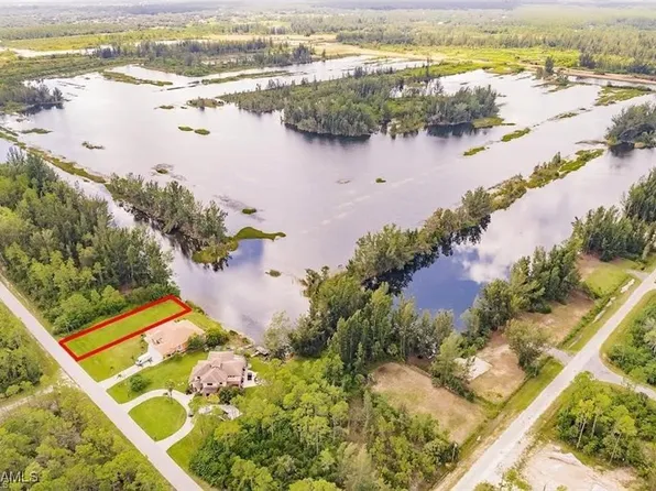 221 Ocean Park Dr, Lehigh Acres, FL 33972