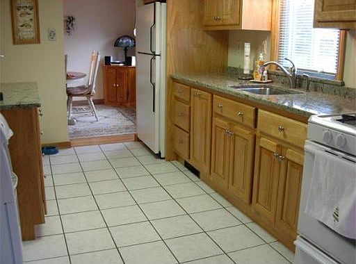 4th image of 32 Jacobsen Dr