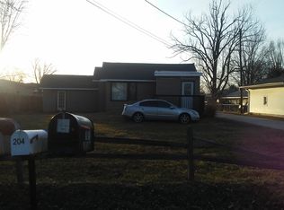 204 Claremont Ave, East Peoria, IL