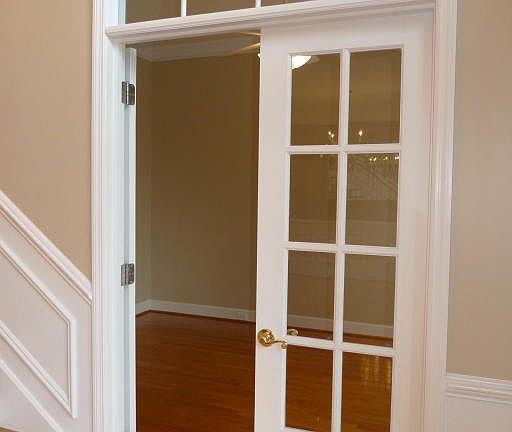 3rd image of 1719 Emerson Park Dr