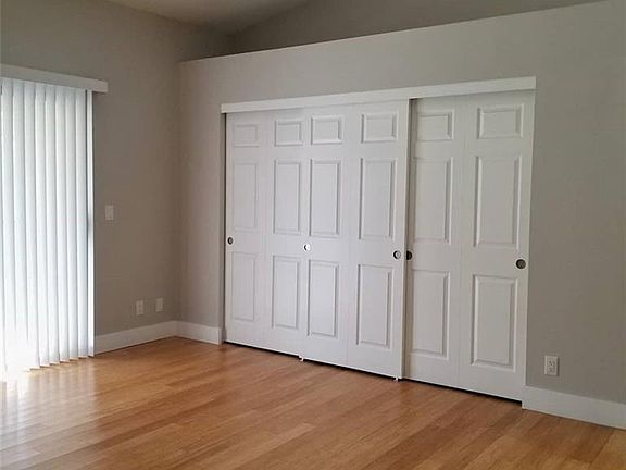 5th image of 2840 Bluebonnet Dr #6