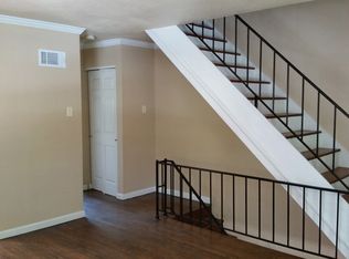 3102 Glenwood Ct, Saint Ann, MO 63074