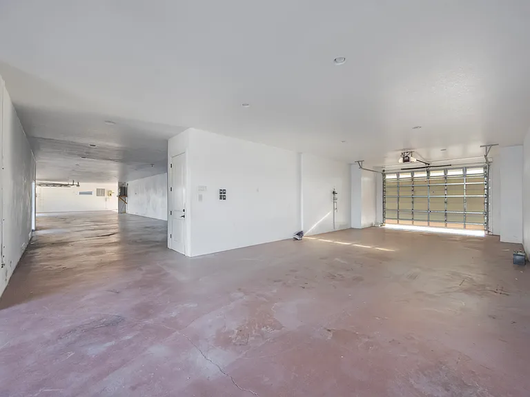 736 Pruitt Dr — Photo 11