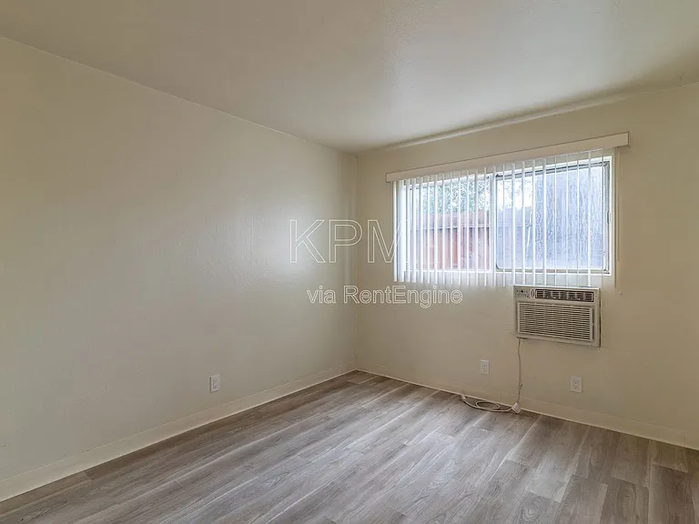 3814 N California St #3 — Photo 8