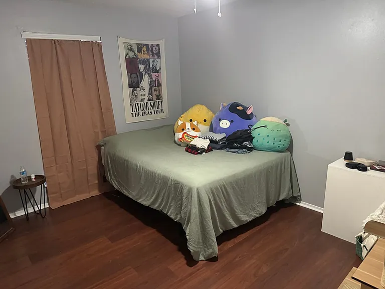 1104 Autumn Cir #B — Photo 7