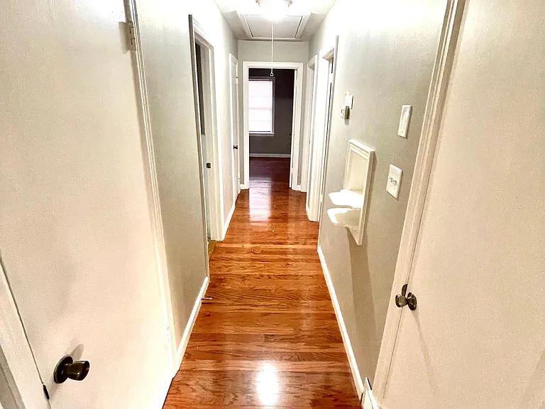 4576 Willow Rd — Photo 8