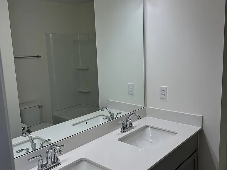 1027 S Point Rd #1 — Photo 22