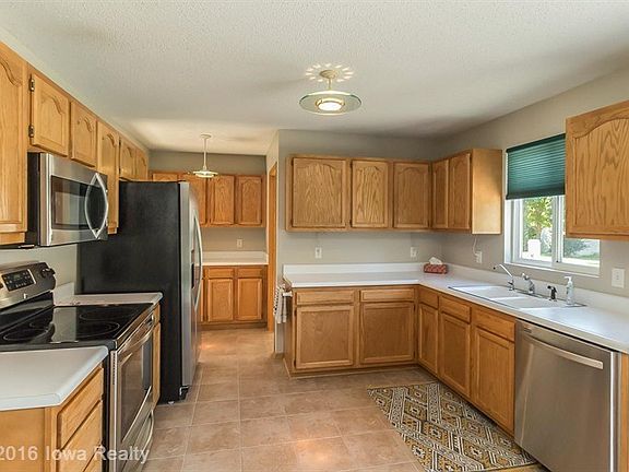 5th image of 9360 Kingman Dr
